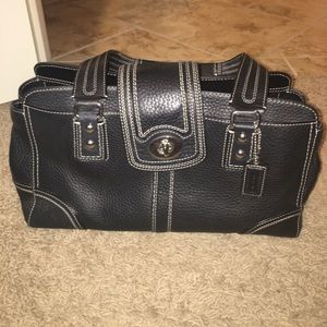 Coach purse in black leather